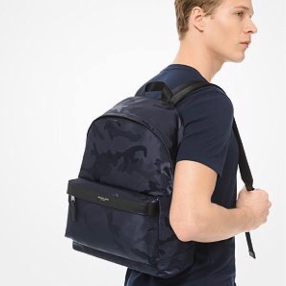 New Michael Kors Backpack - Picture 1 of 7
